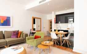 Blick in die Küche/Essraum im Superior Deluxe Appartement